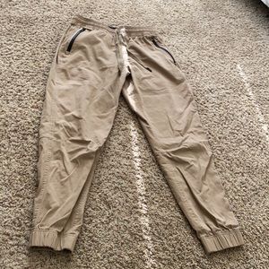 COPY - Khaki Under Armour size LG chino joggers